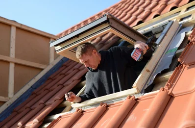 Pose de fenêtres de toit Velux à Trébeurden